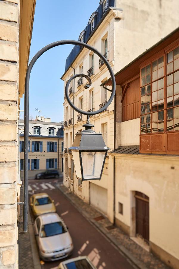 Appartamento La marquisière Versailles Esterno foto